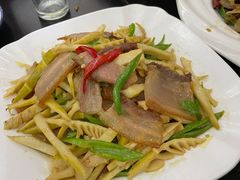 -老菜馆(滨江大道东段店)