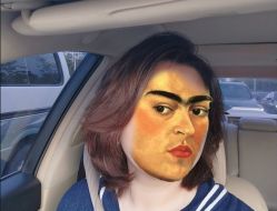 -红人馆造型世爵国际