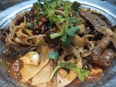 -每味每客·重庆麻辣烫(拓展大厦店)