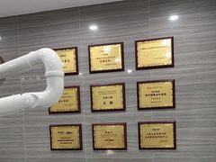 -上海仁爱医院口腔科 · 种植
