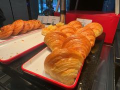 -飨食汇全日制餐厅·昆山皇冠假日酒店(九方店)