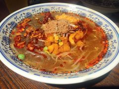 酸辣粉-爆炸头阿姨小四川正宗川味小吃(无任何分店)