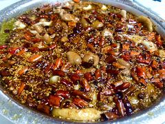 酸菜鱼-黑皮酸菜鱼(三山街店)