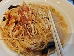 -吴越荣记苏州菜·松鼠桂鱼 100% 活鱼现做(月光码头店)