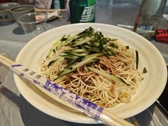 -肥肥虾庄·金牌油焖大虾(杨园滨江时代walk店)