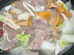 -九寨特色牦牛肉汤锅 羊肉汤锅