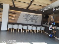-瑞幸咖啡(杭州绿地中央店)