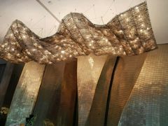 大堂休息区上方-广州天河希尔顿酒店