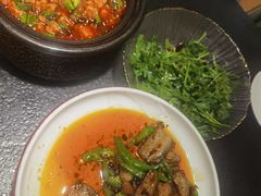 -万重锦·人文川菜馆(骡马市店)