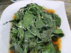 -穆豪麦蒸碗羊羔肉