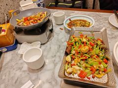 -小菜园新徽菜(宜兴八佰伴店)