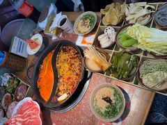 -赵美丽·重庆社区火锅·直营店(火车东站·中豪国际店)