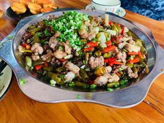 -廖哥泡椒兔(峨眉店)