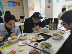 -华威达牛庄(黄埔大道西店)