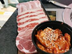 -烤路里·韩国品质自助烤肉(石路天虹4号店)