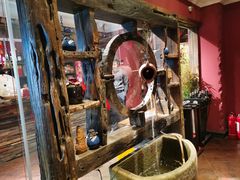 -大匠工房古船木艺术餐厅·猪肚鸡专门店(长白仙岛店)