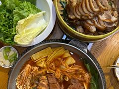 -喇喇排骨火锅·传统韩式脊骨汤(望京西园总店)
