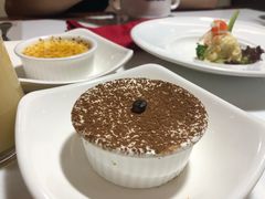 -爱丽丝牛排西餐厅(光谷步行街店)