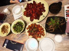 -巴厘龙虾·榜首油焖大虾(音乐学院·沿江酒馆店)