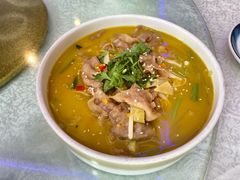 酸汤肥牛-阿姐小菜(三林店)