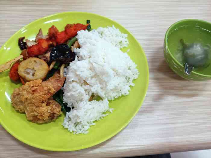 海南热带海洋学院-第1食堂-"[得意]【点餐攻略】跟阿姨说点份鲜面,不.
