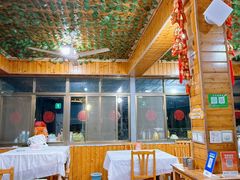 -小六农家乐(崇明西沙湿地店)