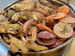 -鑫渔港海鲜本地菜·山海关浑锅(东戴河店)