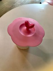 -闺蜜时间美甲美睫皮肤管理中心