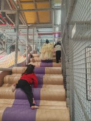 -meland亲子乐园(北京首开通州万象汇店)