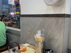 -香辉食馆(新兴路店)