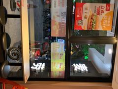 -麦当劳(嘉定店)