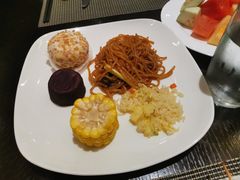 -美食汇·海鲜自助餐·家庭聚会·商务宴请(青秀万达文华店)