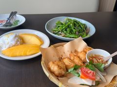 越式香炸墨鱼卷-大头虾越式风味餐厅(光明广场店)