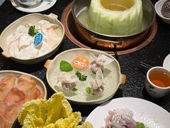 -得意咚瓜·顺德鱼生·冬瓜火锅(深圳首店)