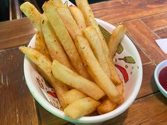 -Famous肥猫墨西哥音乐餐吧(五棵松华熙LIVE店)