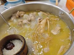 -朴小妹人参鸡汤火锅(长白山万达店)