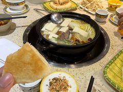 -九寨特色牦牛肉汤锅 羊肉汤锅