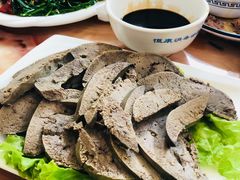-苏莱特色牛骨滩羊手抓馆(长城东街总店)