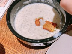 蘑菇奶油汤-机器人火炉披萨