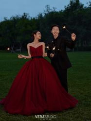 -至臻微拉婚纱摄影