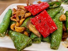 虎皮尖椒爆猪颈肉-大唐靓汤私房菜(红荔西路店)