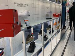 -NIKE品牌体验店(南京东路店)