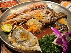 -明洞阿姨·韩式酱蟹烤肉·创意料理(三元桥店)