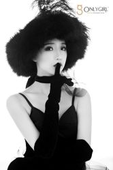 -onlygirl摄影美学馆高端定制(江滩店)