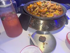 -徐记小怪兽肉蟹煲(中央大街店)