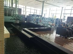 -天津波士信达奔驰4S店(卫津南路店)