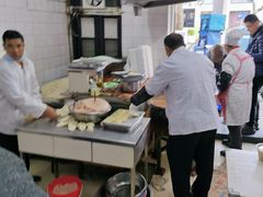 -黄阿姨锅贴大王(万航渡路店)