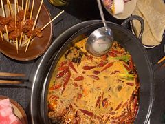 -四小区火锅·巷子里的重庆火锅(花照壁店)