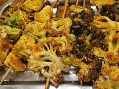 料理烤特色火烧-老东镇啤酒屋海鲜加工·蒸汽海鲜·海鲜烧烤(台东店)