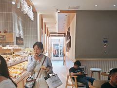 -小飞象面包公社(珠江路金鹰店)